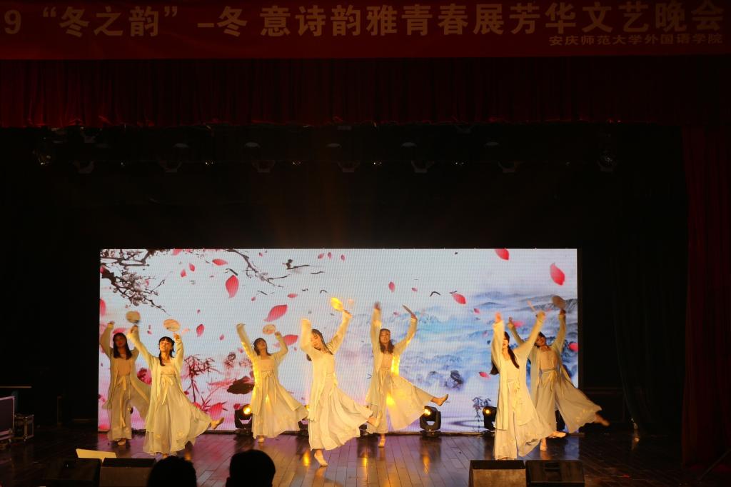 太阳集团tcy8722